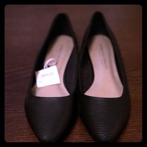 Cute black ballet flats, NWT
